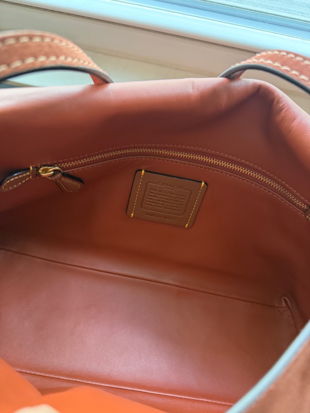 Coach Chelsea 30 in Clay Suede - Picture 4 of 4